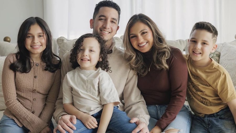 Cici with her family